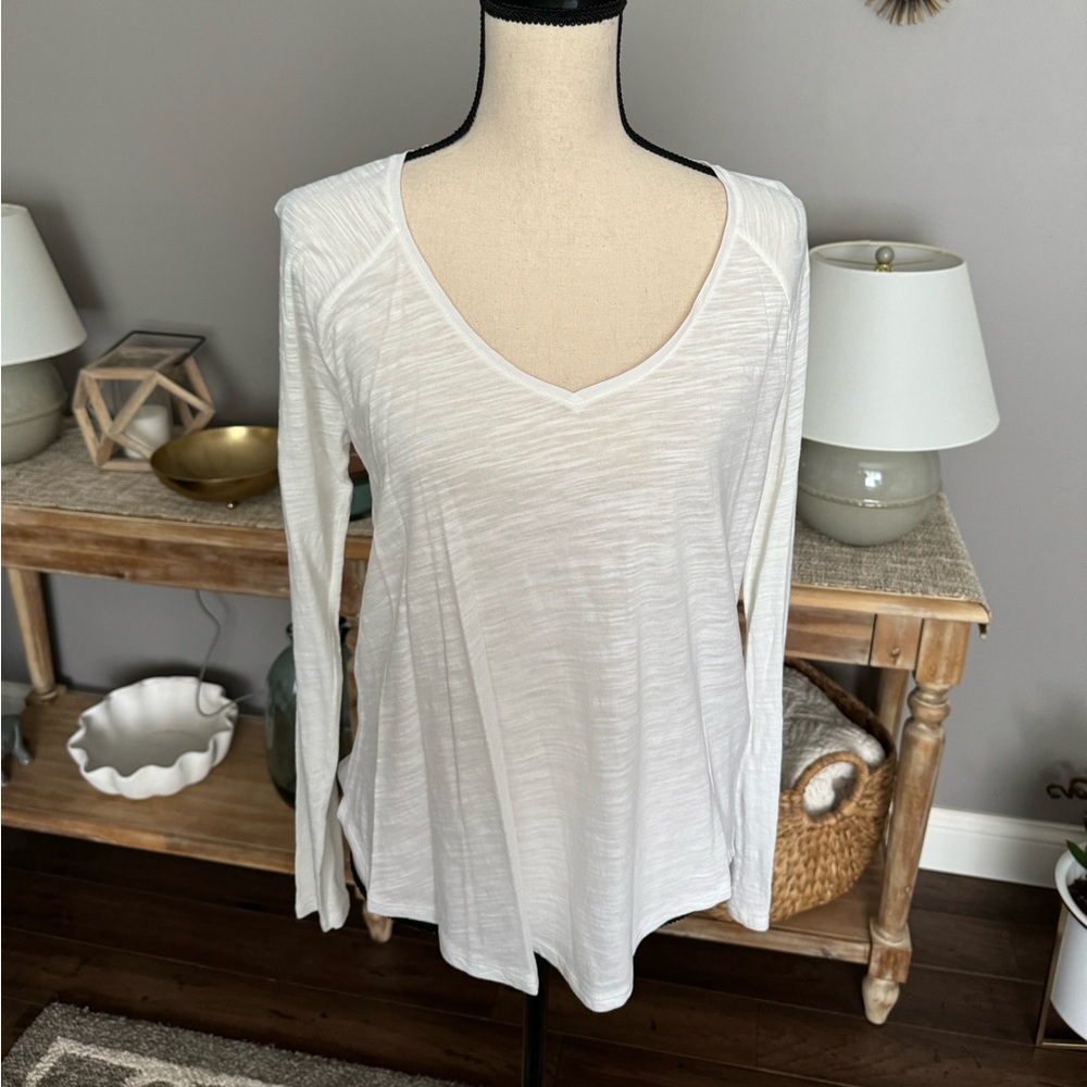 Banana Republic tissue long sleeve tee size M